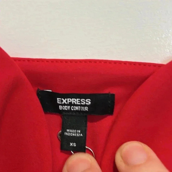 Express Body Contour red body suit sizee XS. In perfect condition! - Picture 8 of 13